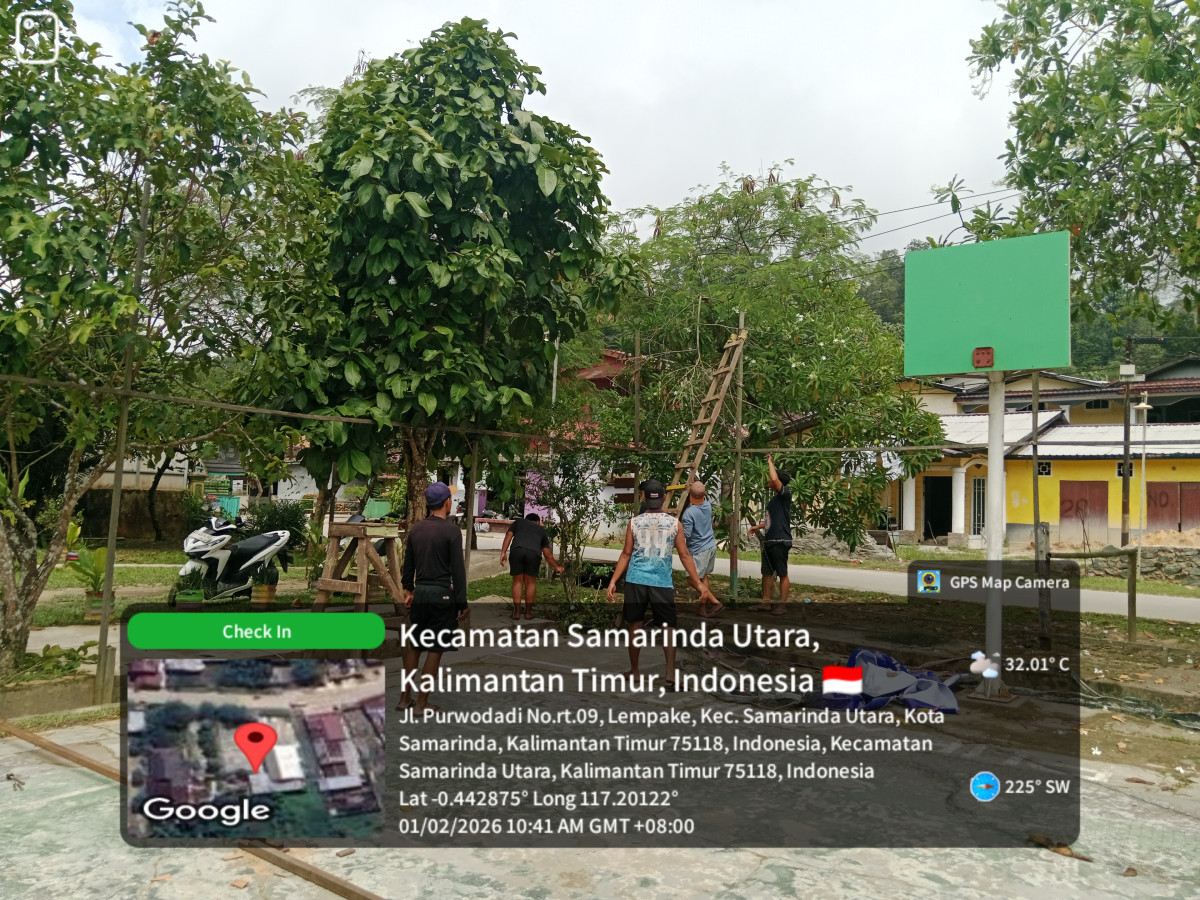Gotong Royong Karang Taruna