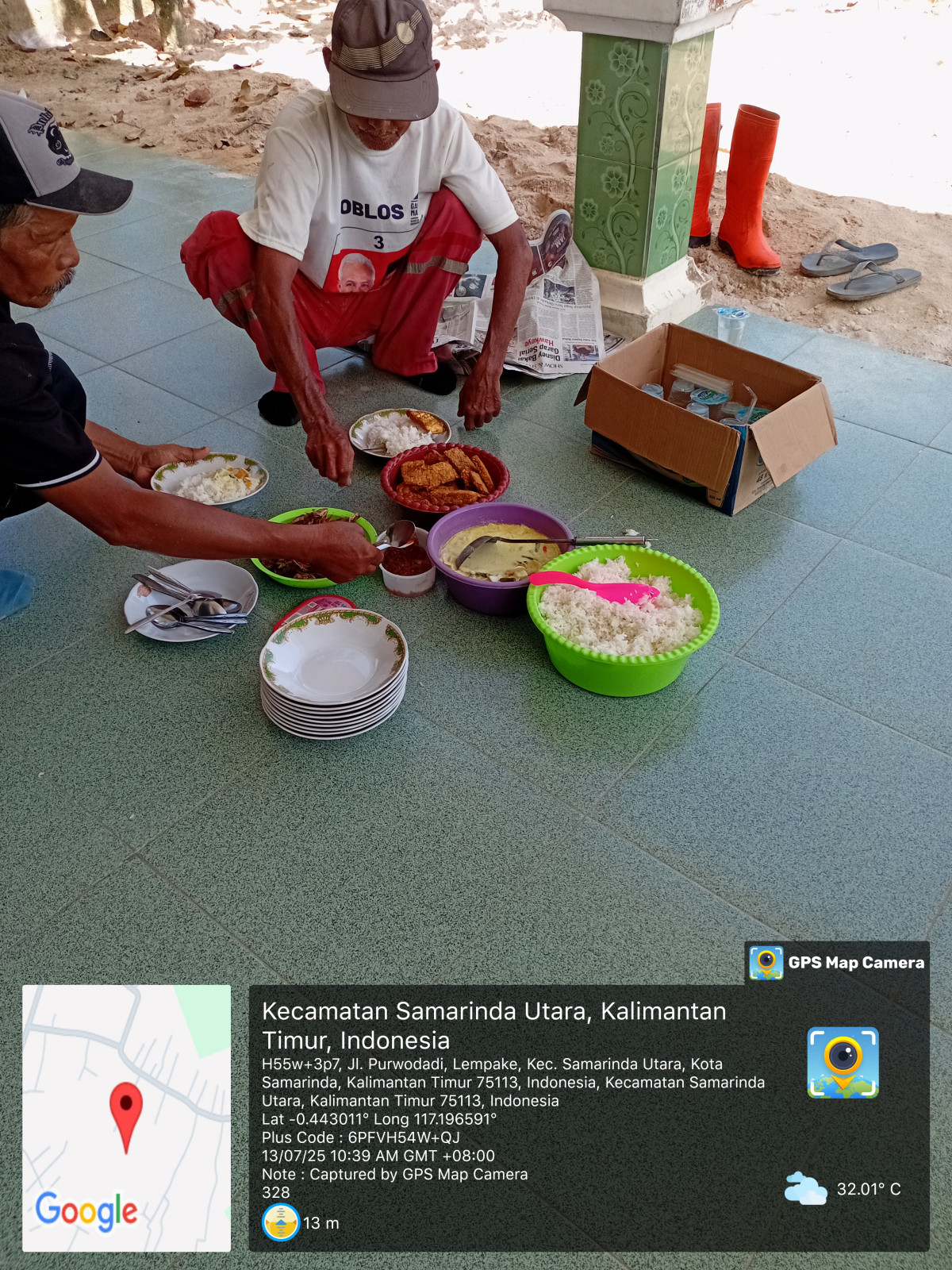 Membuat saluran air kotor atau paret