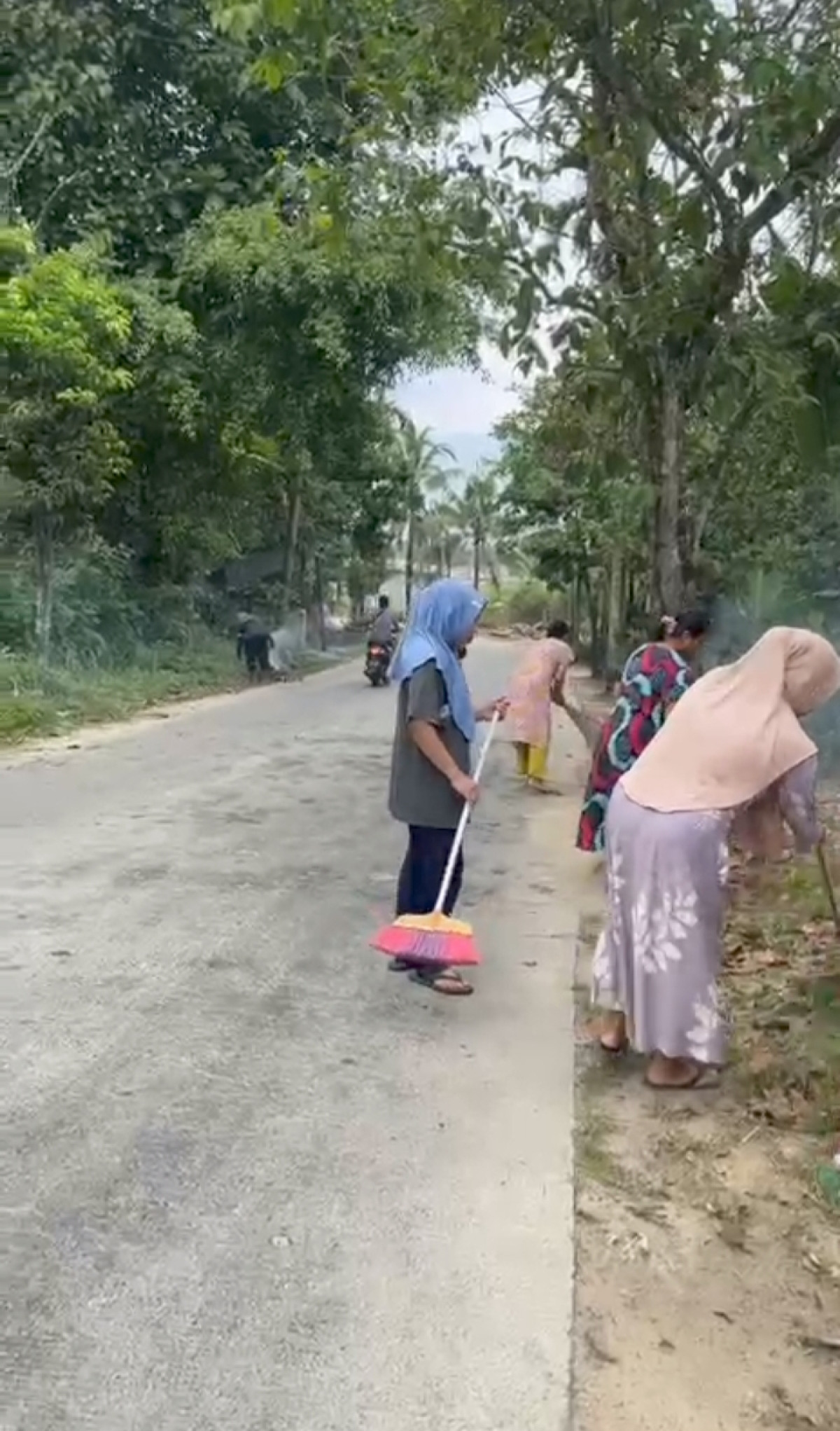 Gotong royong bulanan