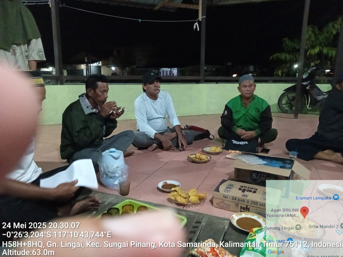Gotong Royong Pembersihan Parit dan Sisi Jalan
