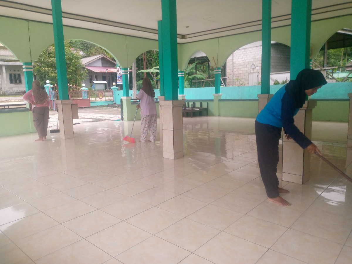 Gotong royong,jln giri rejo rt 25