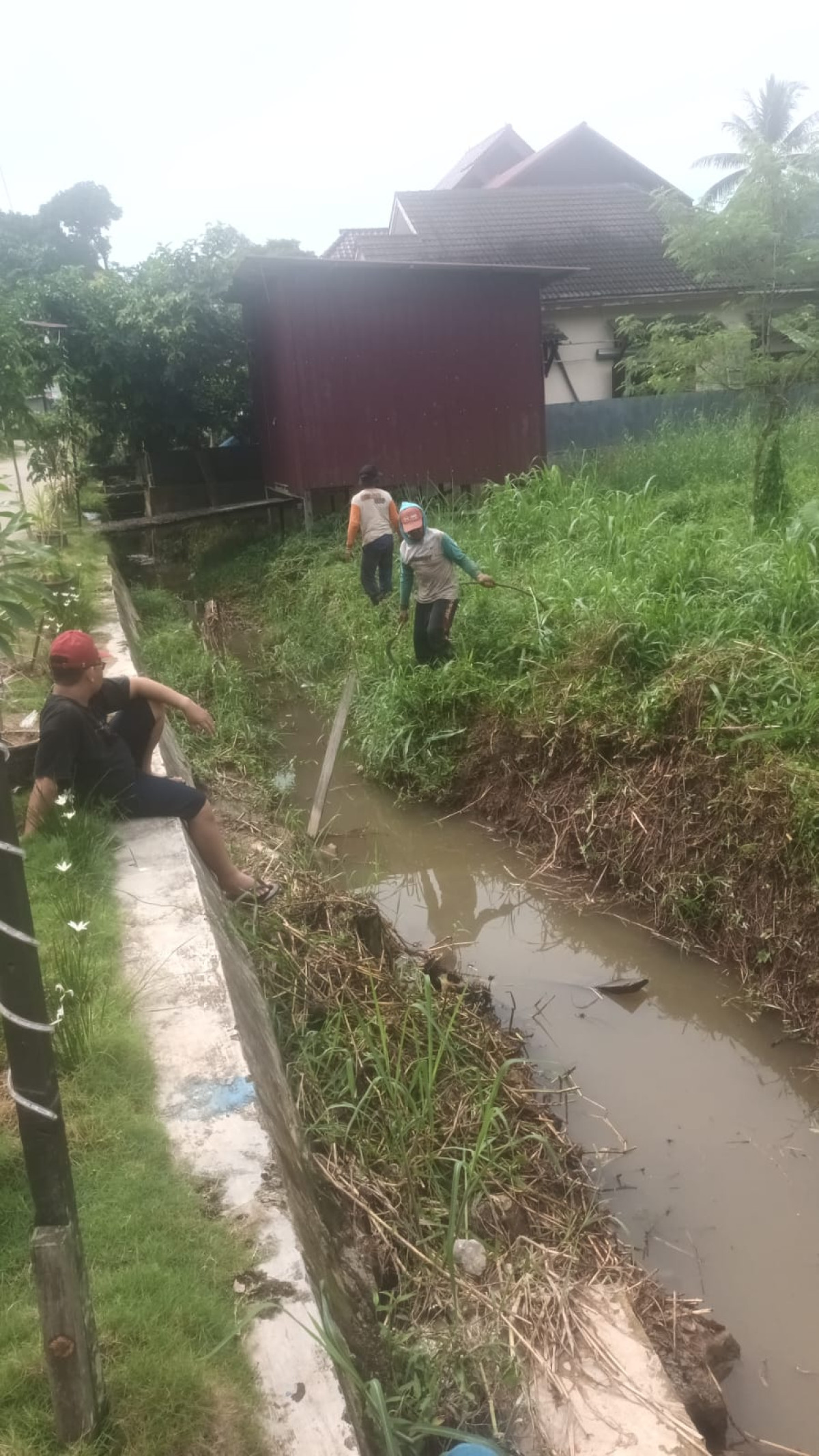Kerjabakti Warga RT. 039 Kelurahan  Lempake