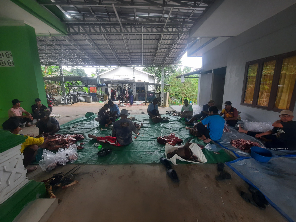 Kerjabakti warga RT. 39 Kelurahan Lempake Kecamatan Samarinda Utara
