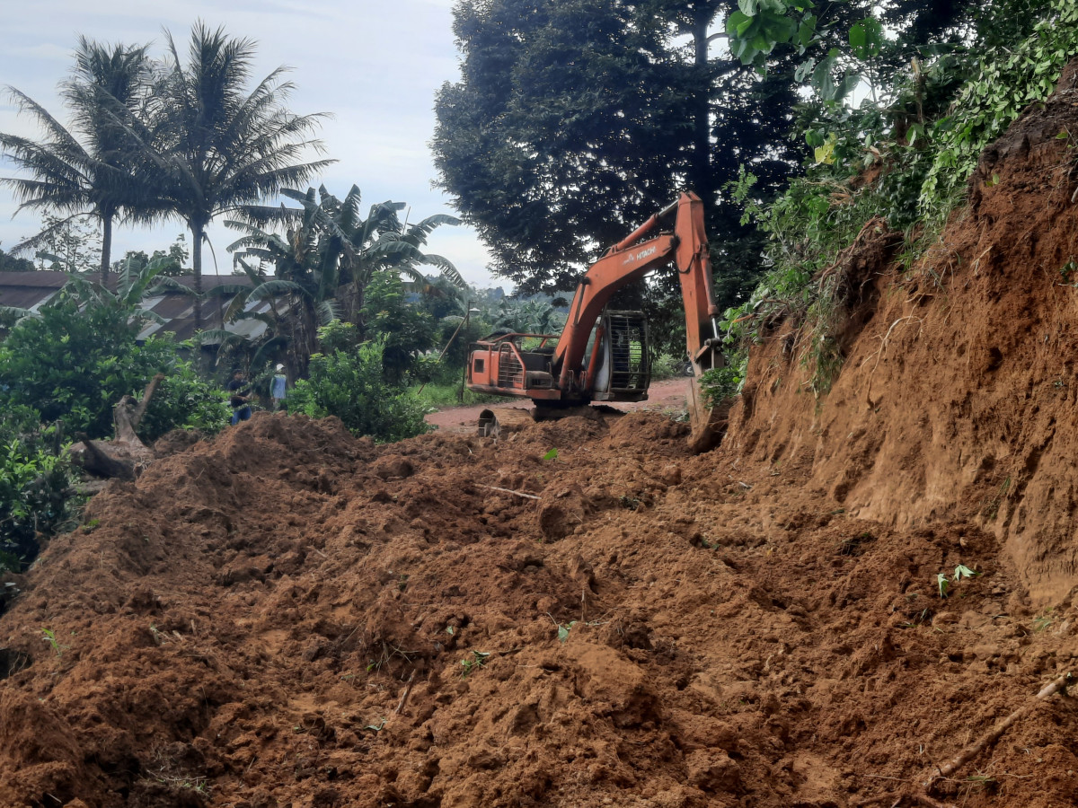 Kerjabakti warga  Sukorejo RT. 39 Kelurahan Lempake