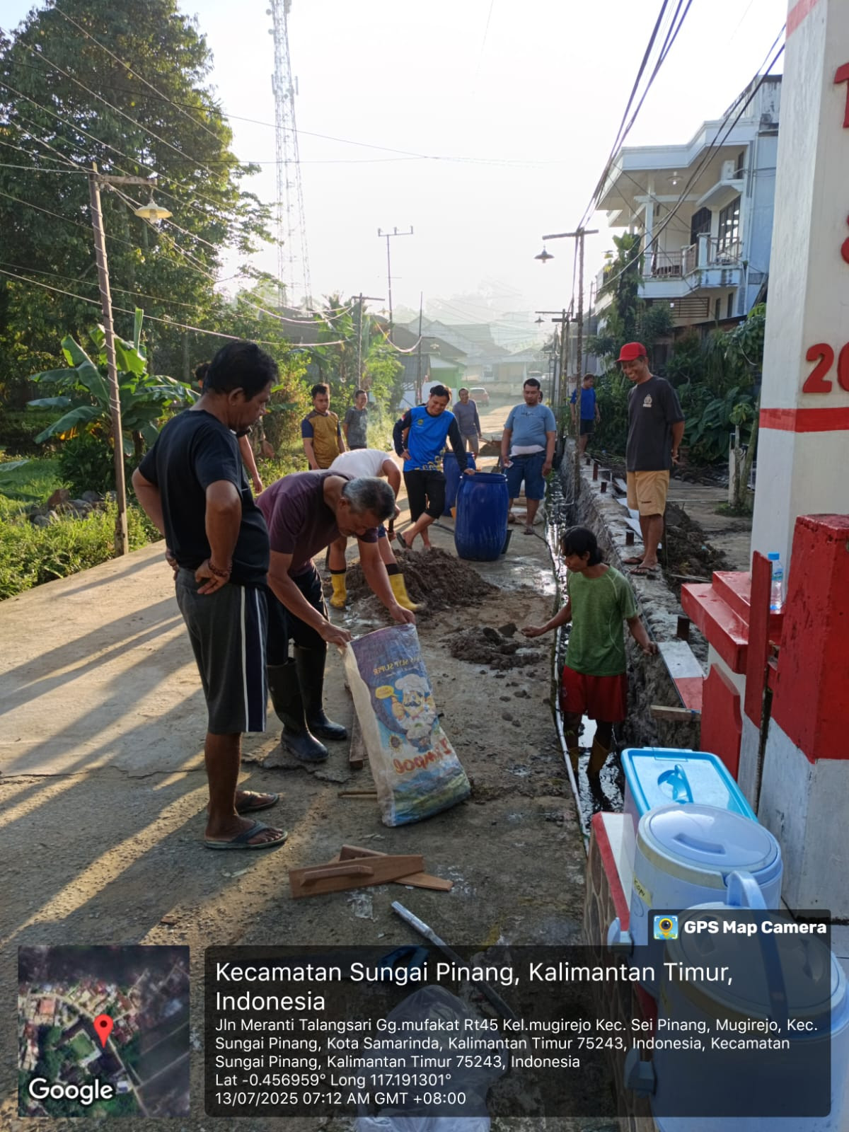 Kerja bakti RT 45