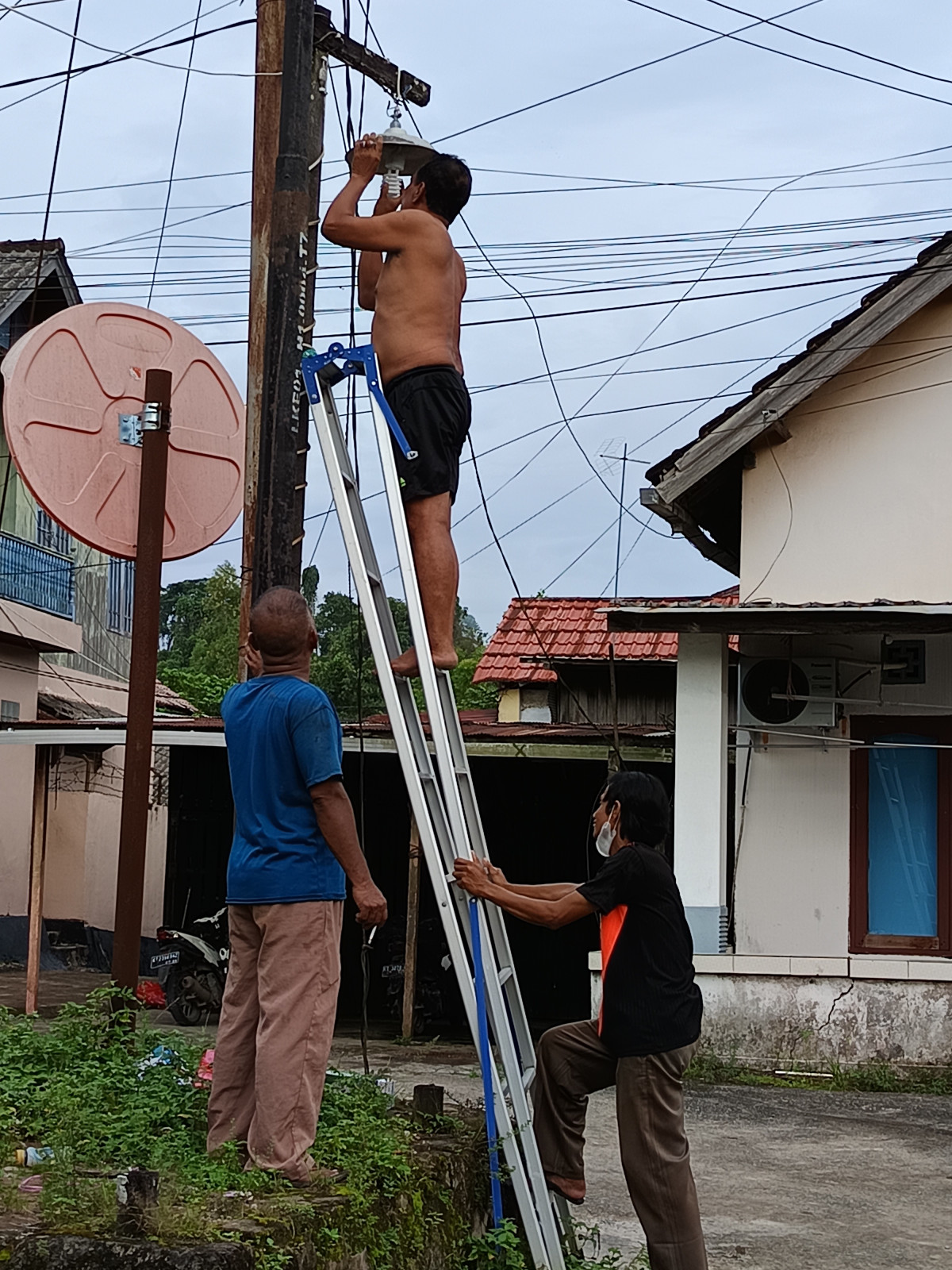 Kerja bakti RT 45
