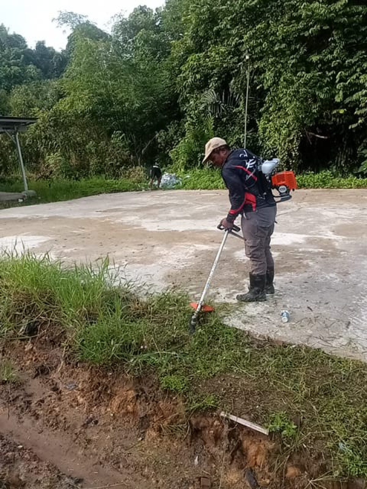 Kegiatan kebersihan lingkungan