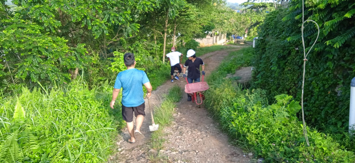 Perbaikan Jalan Blok Kruing