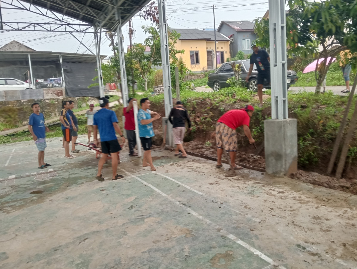 Perbaikan Paret Balai Pertemuan