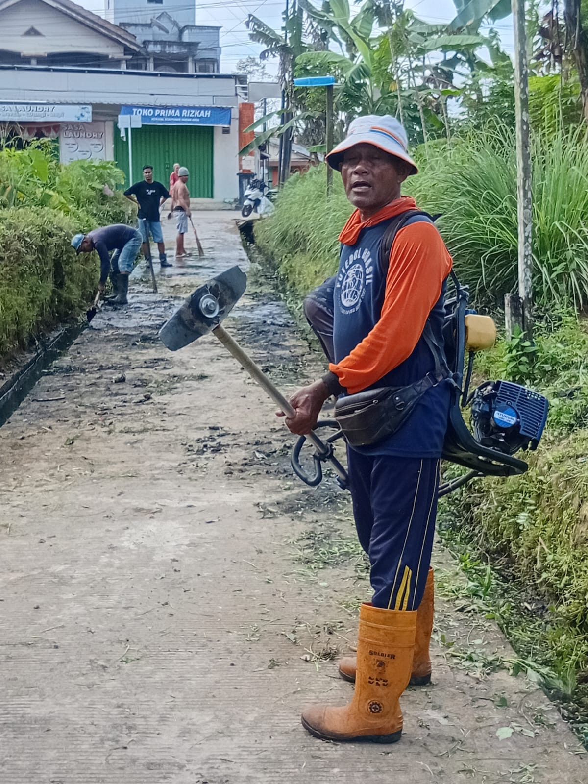 Gotong royong 1