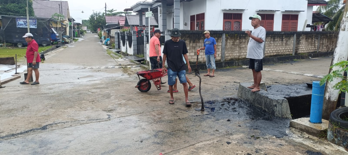 Gotong Royong Warga
