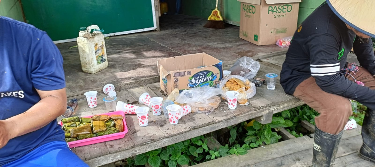 Gotong Royong warga