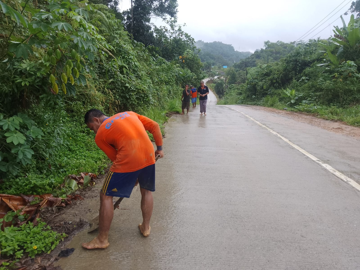 Gotong royong 1