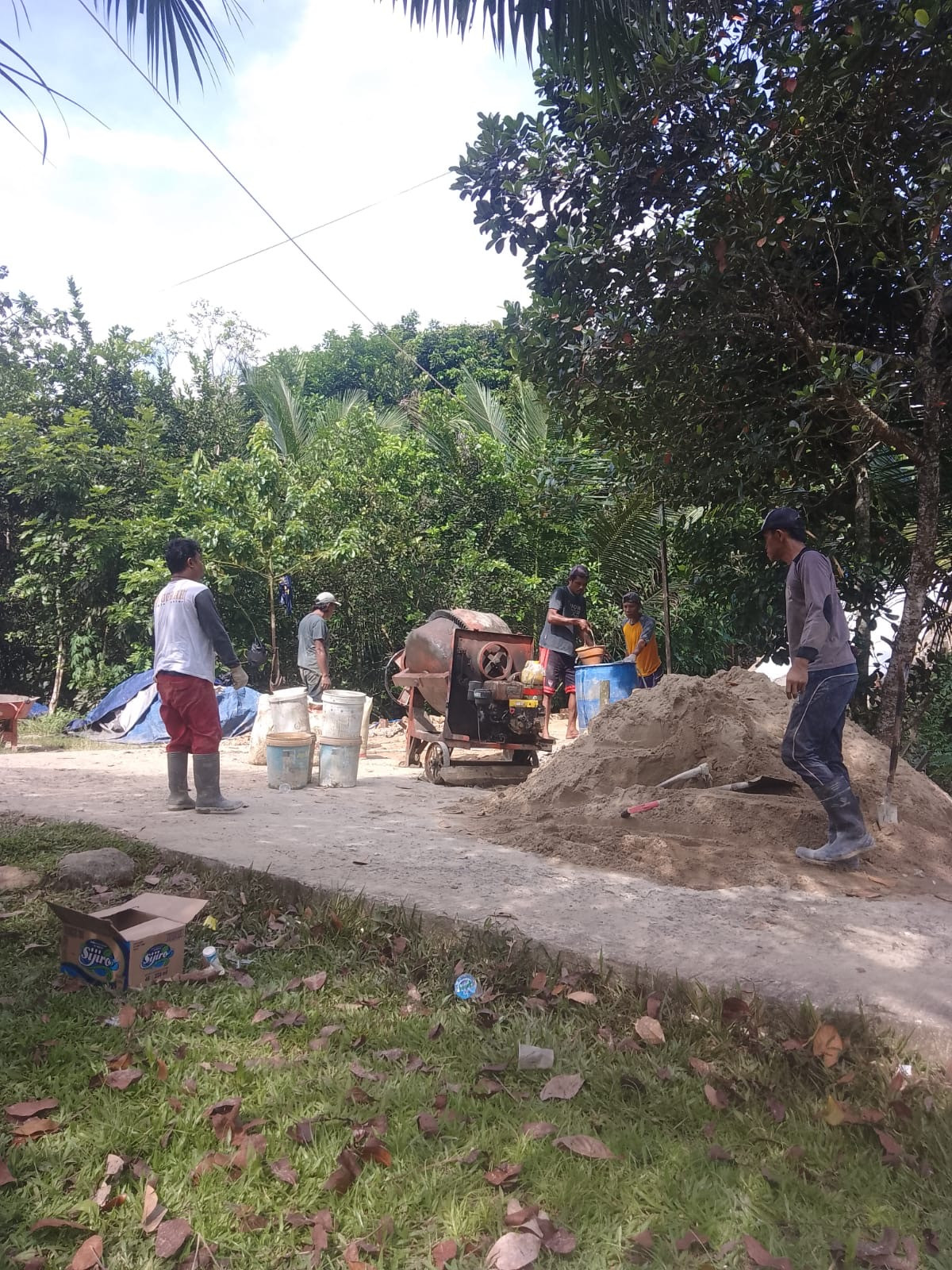 Gotong royong 1