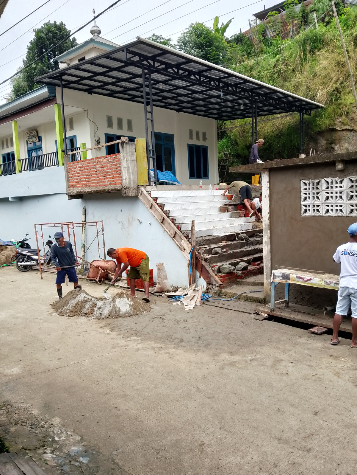 Kerja bakti minggu