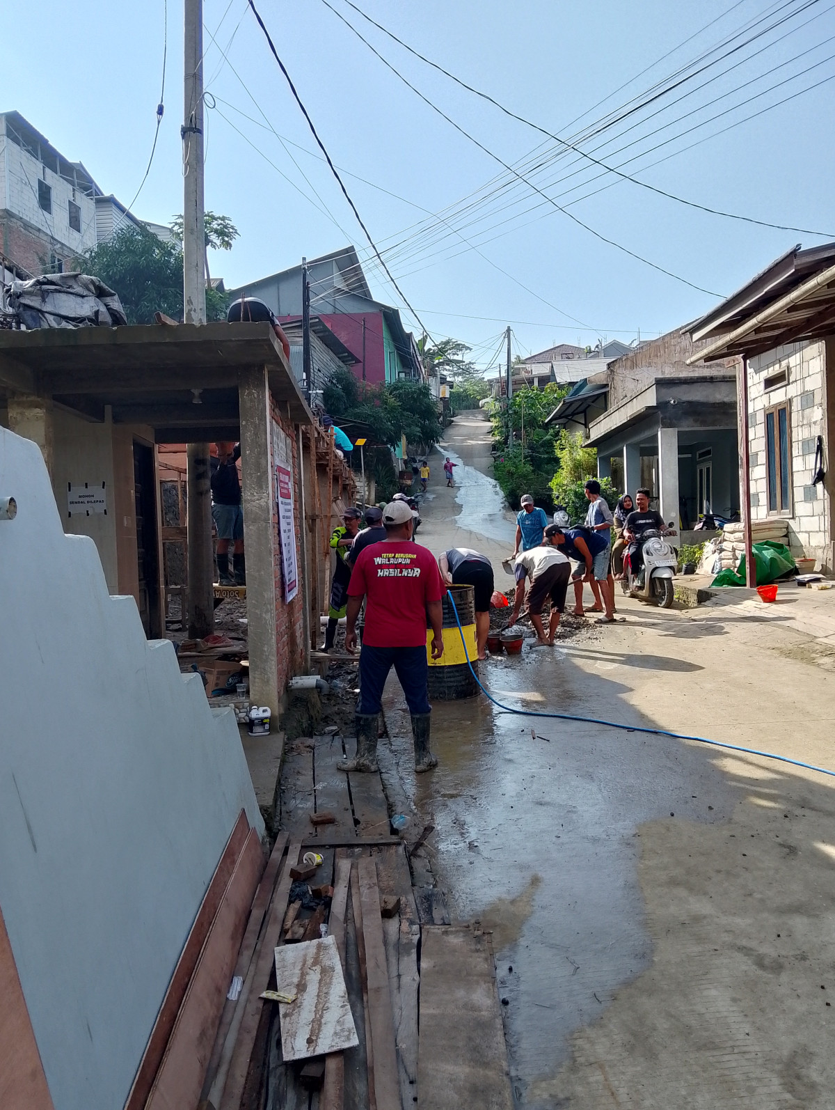 Gotong royong hari minggu