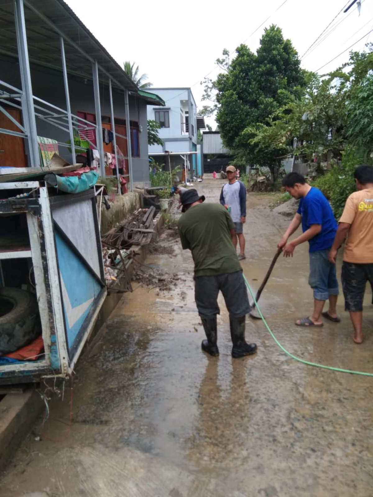 KERJA BAKTI