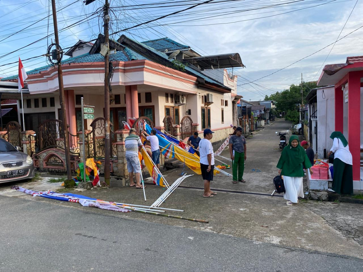 Jalan semua blok di RT 42