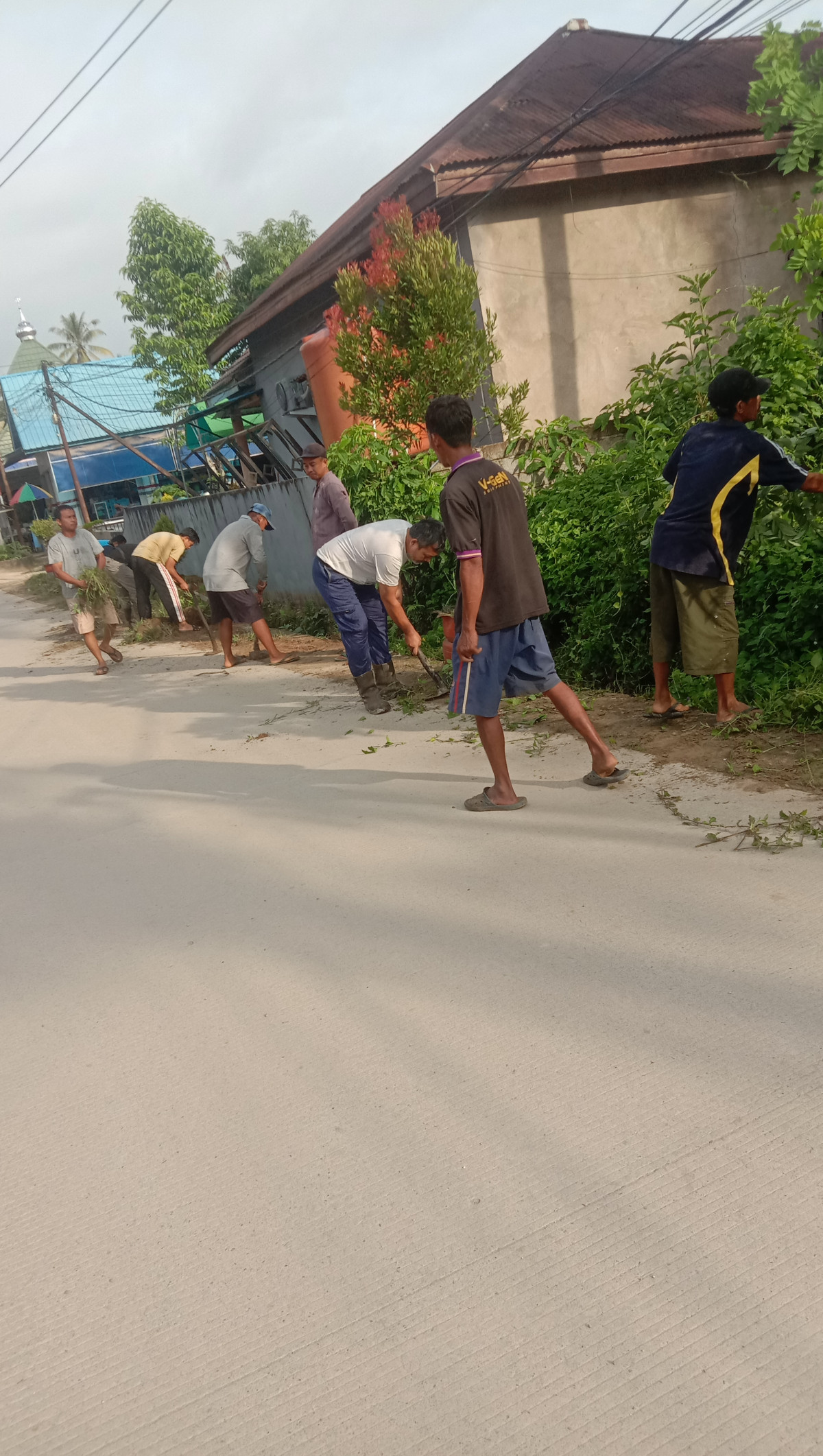 Gotong royong di lingkungan