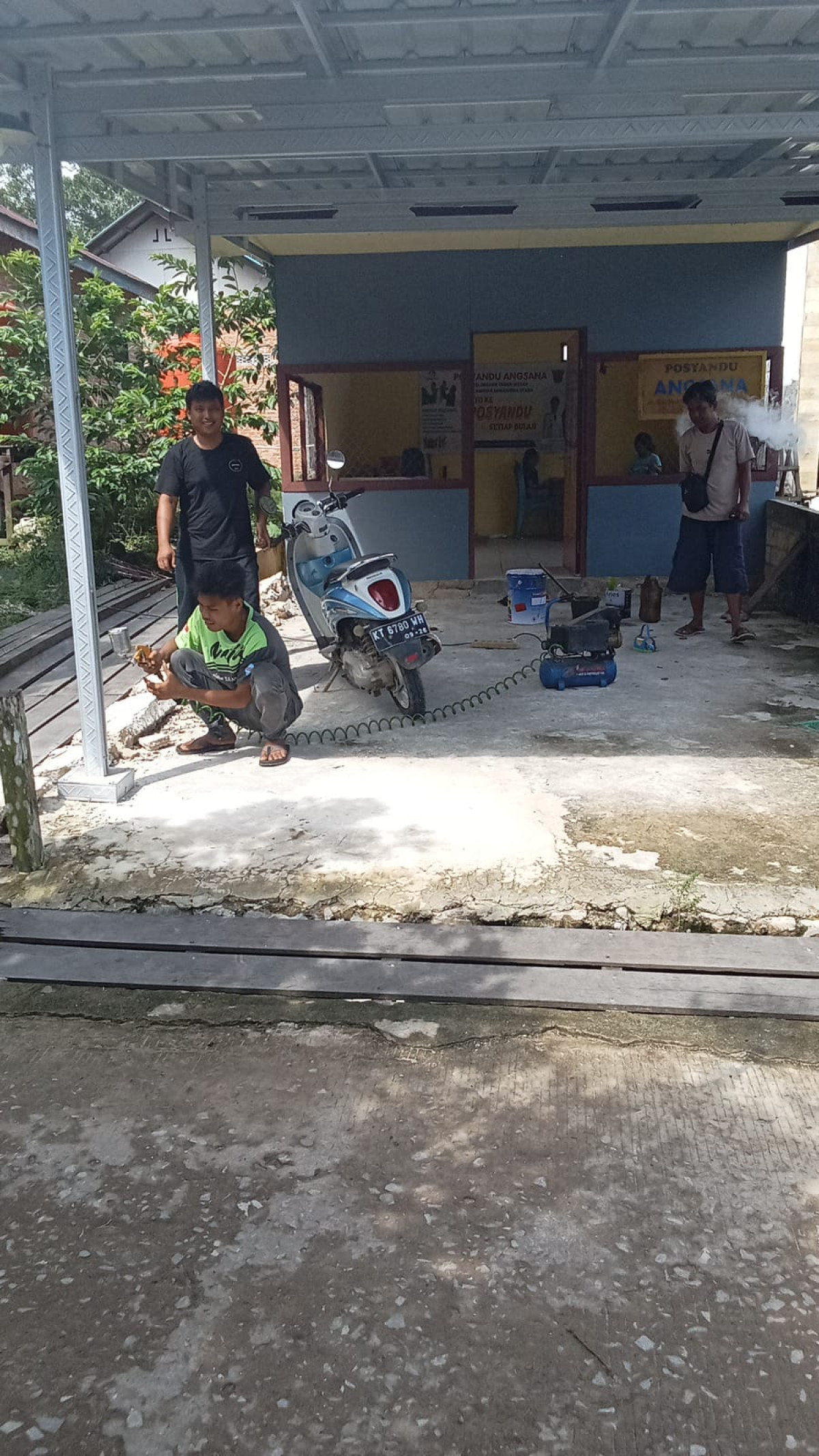 Pengecatan Posyandu