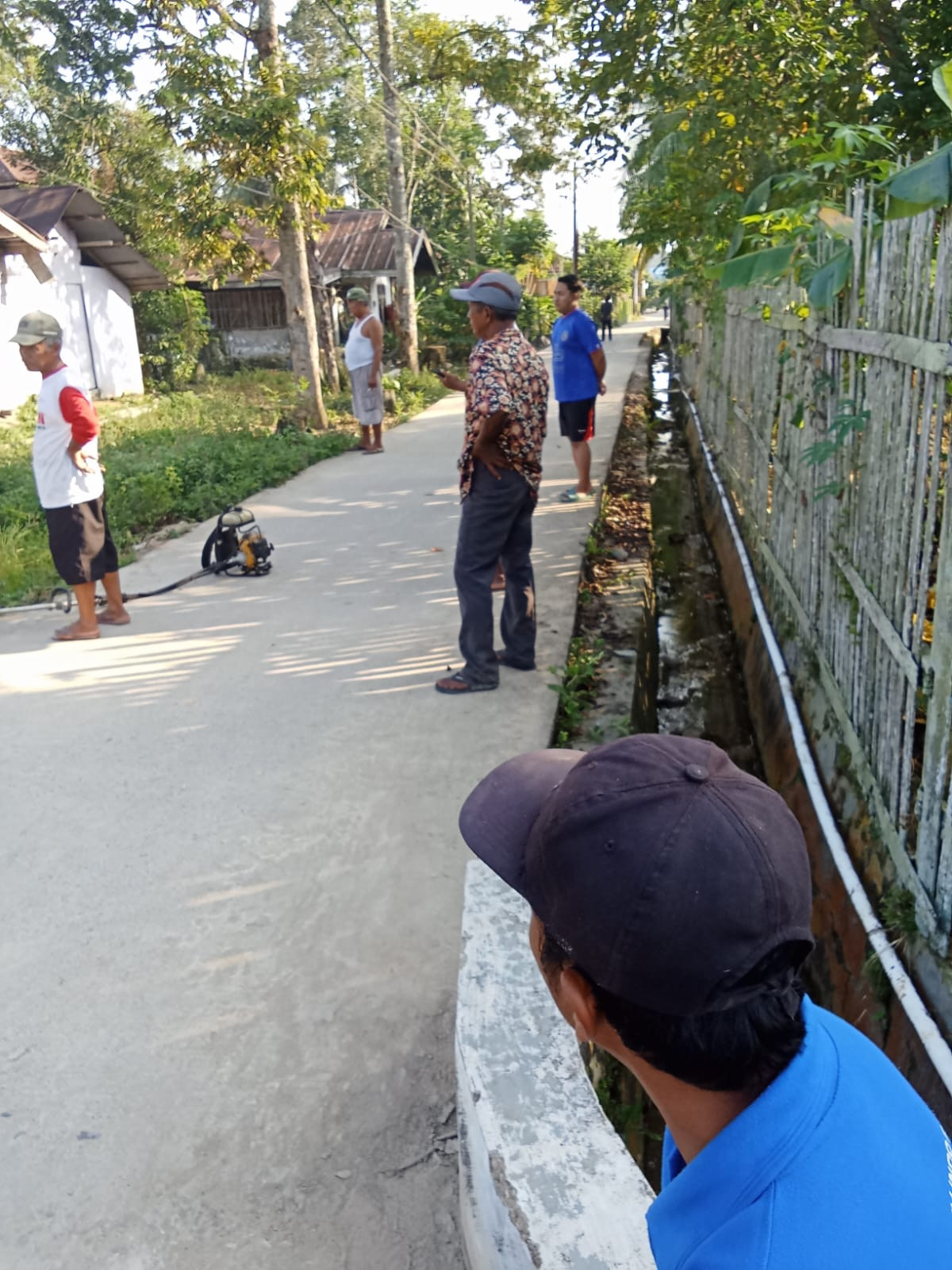 Pemasangan jembatan posyandu