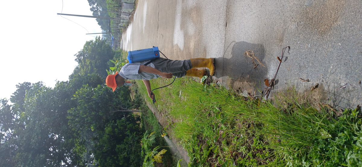 Pembersihan jalan podo rukun dan salim jaya