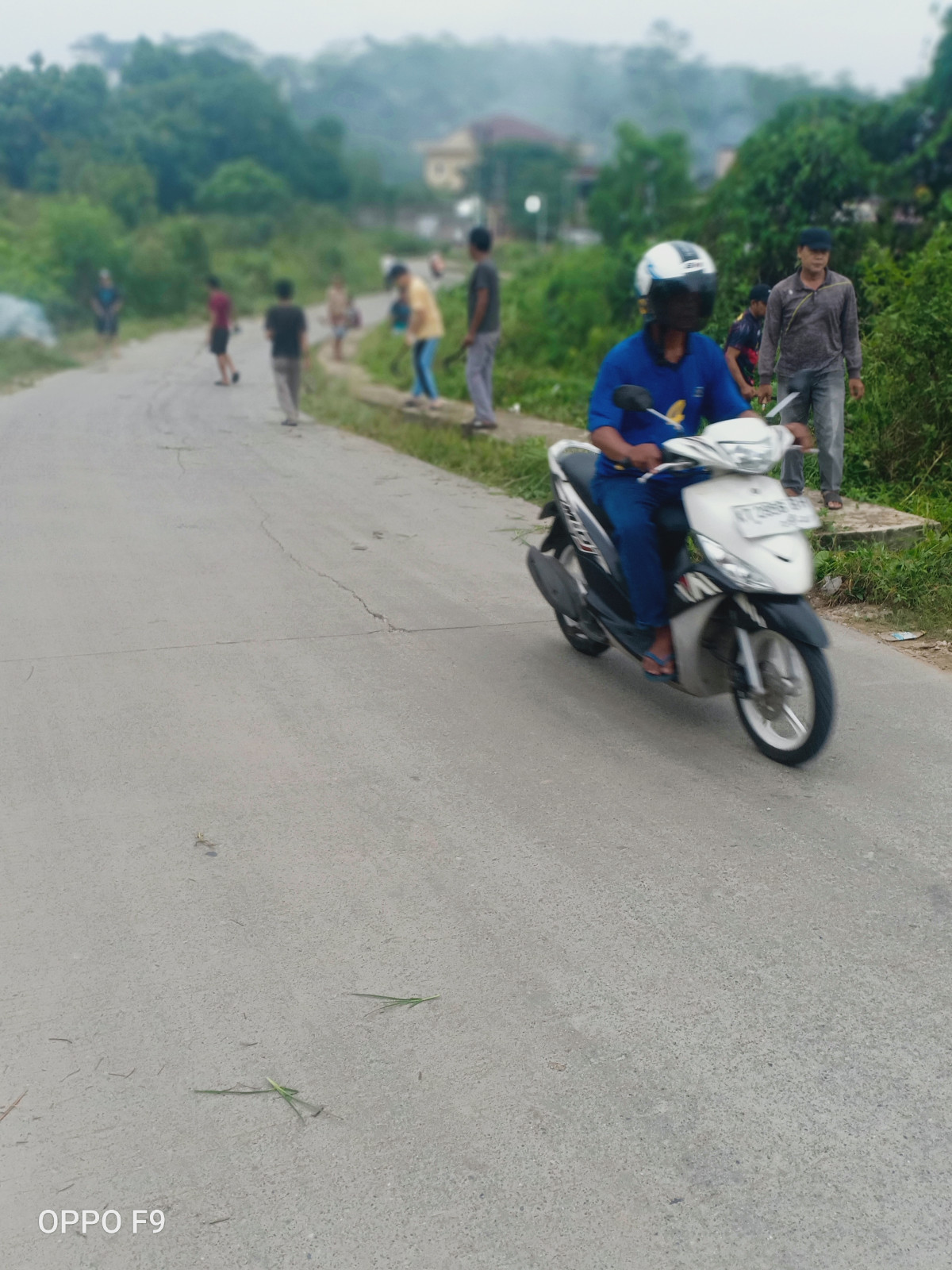 hotong royong rt 01
