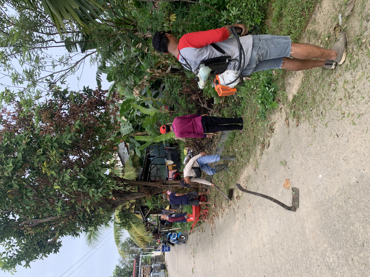 Pembersihan drainase dan rumput tepian 7