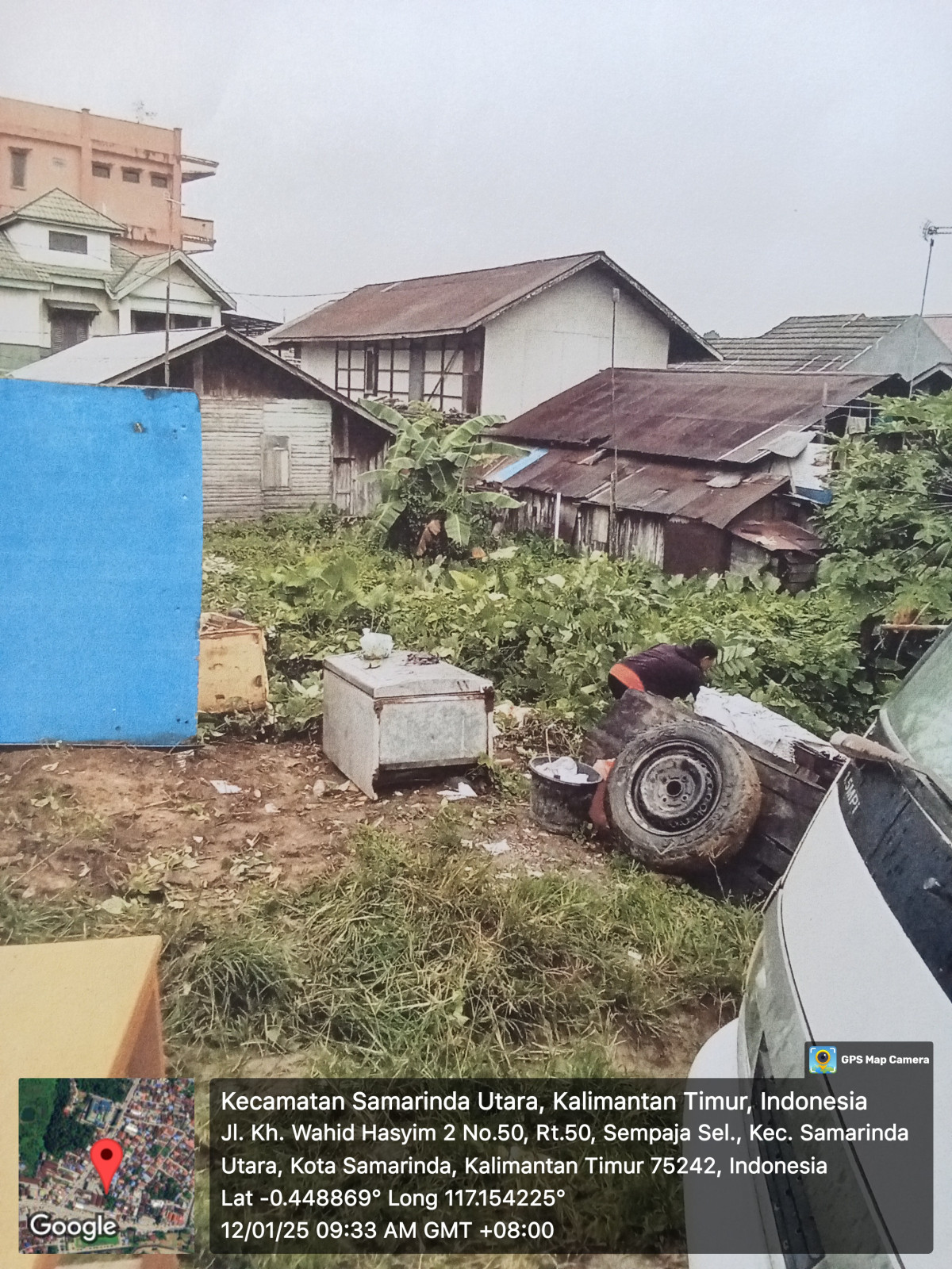 Gotong royong di RT.05 kel.sempaja timur