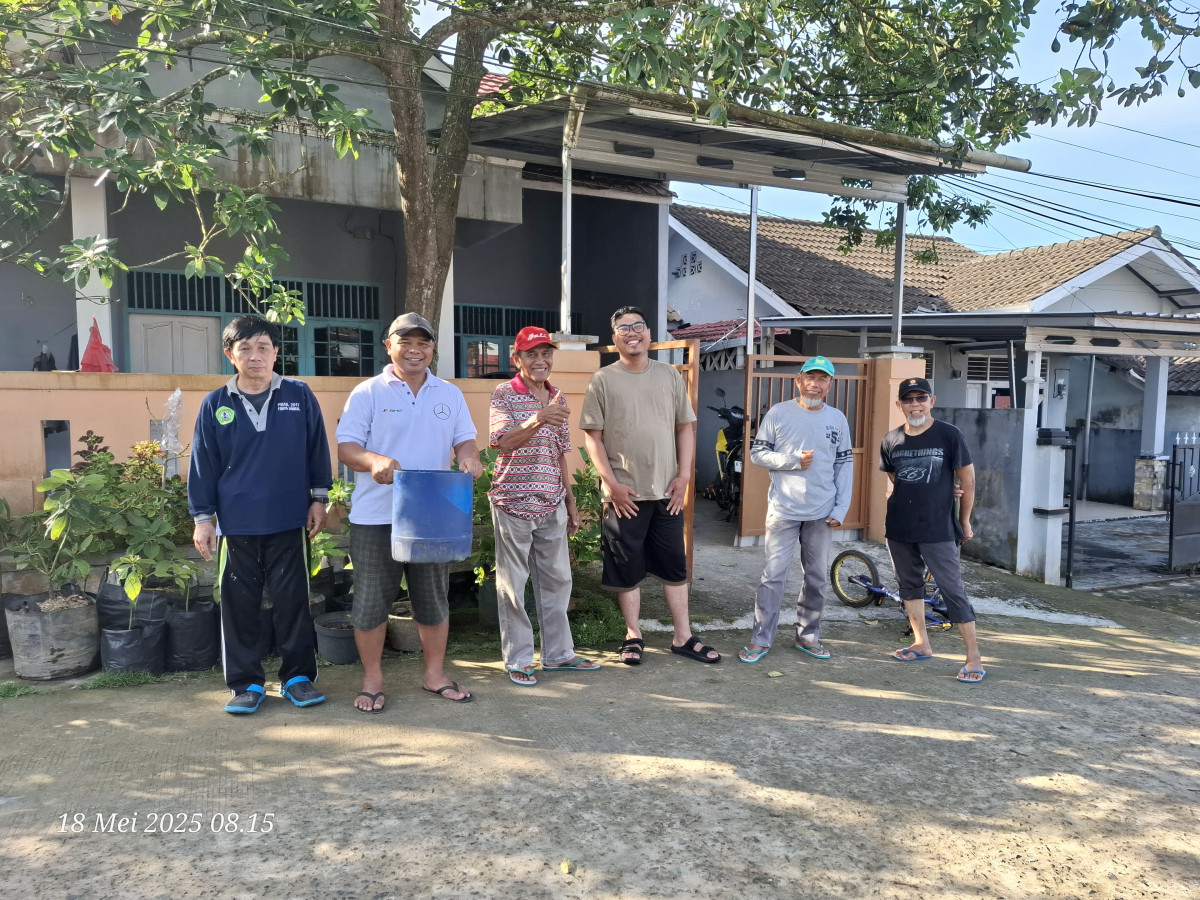 Kerja bakti dan sarapan bersama
