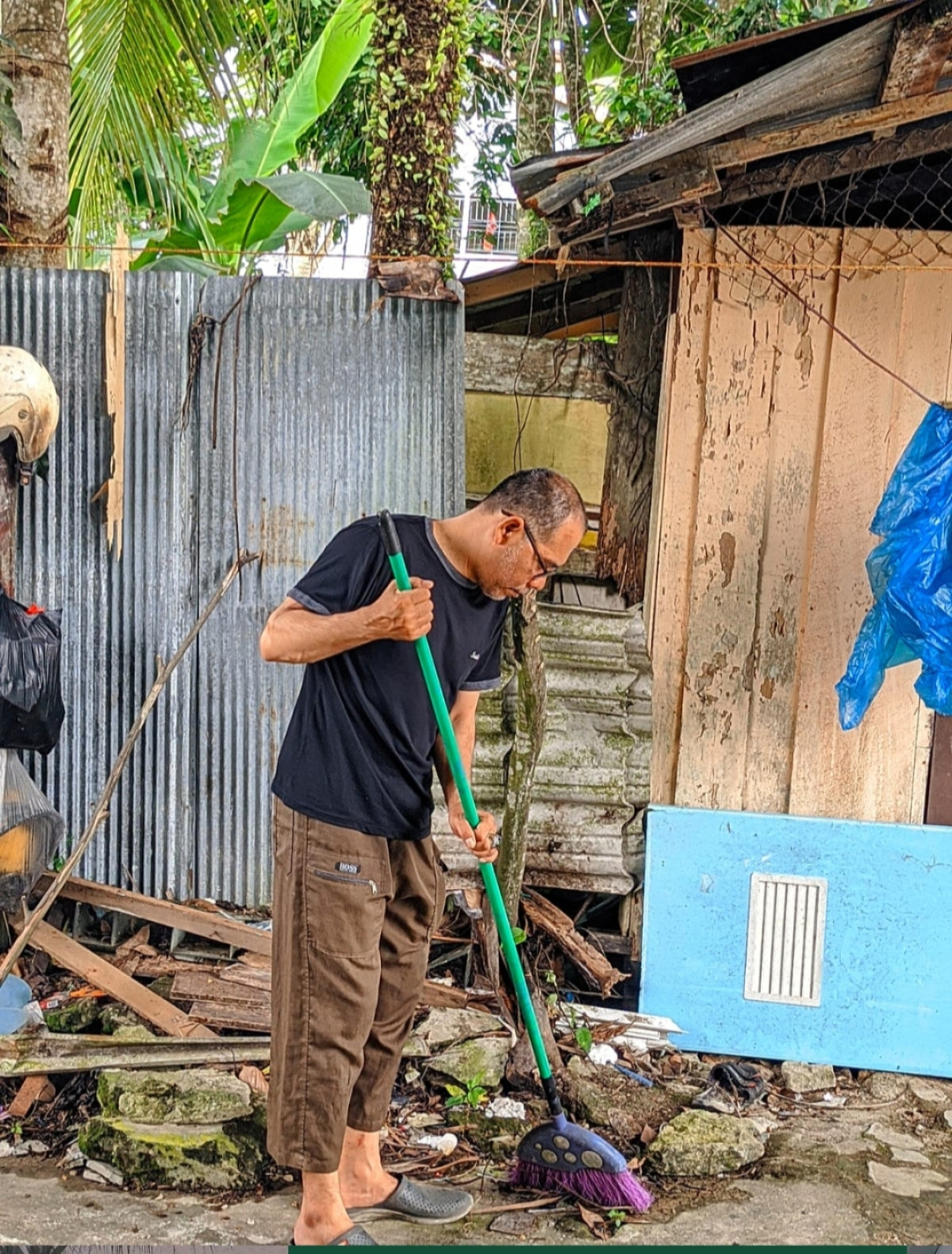 Kerjabakti blok D rt.13