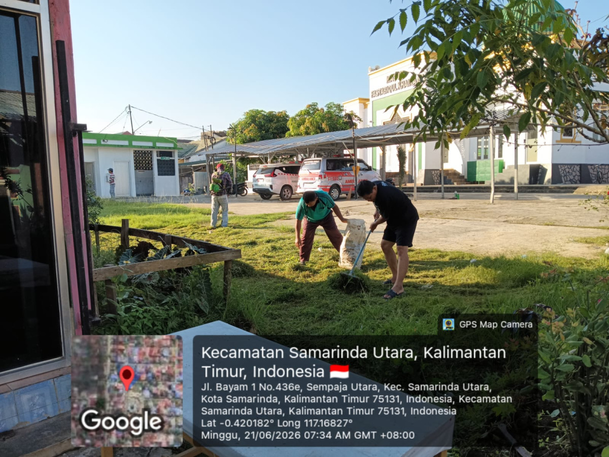 Kerja bakti rutin bulanan