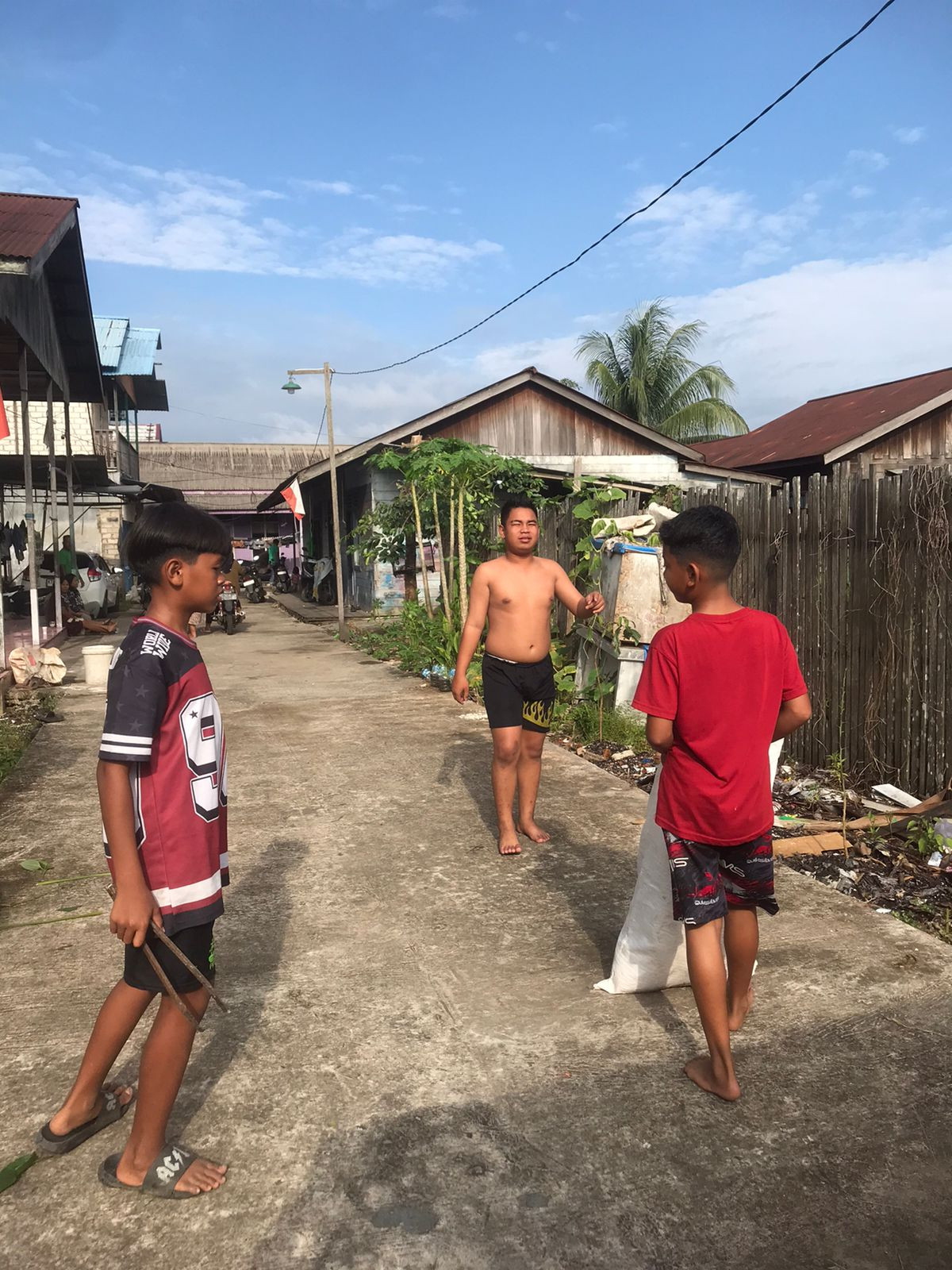 GOTONG ROYONG