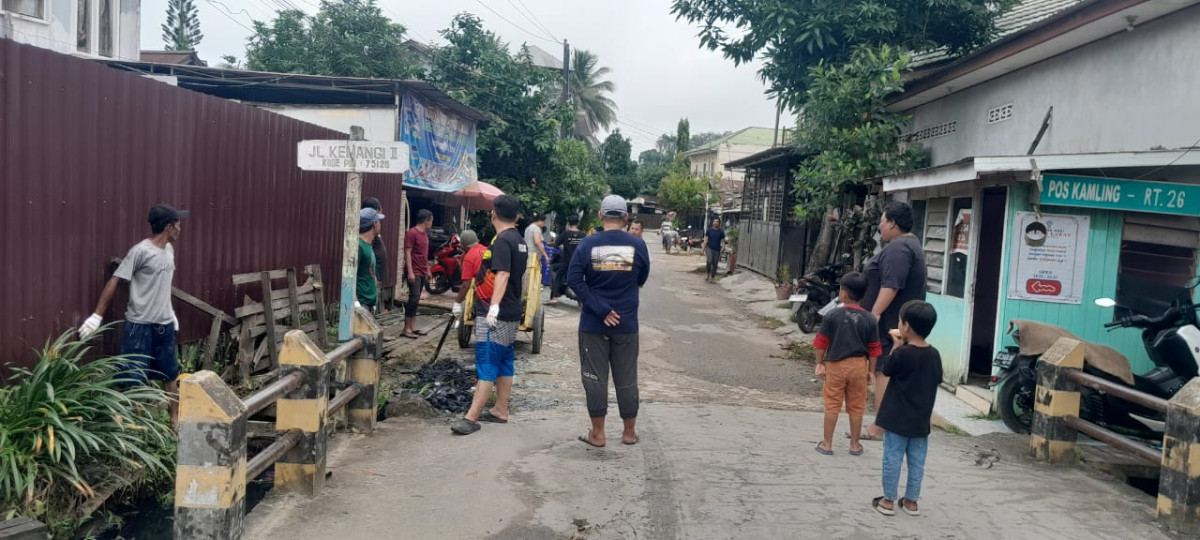 kerja bakti RT 26