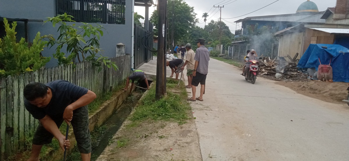 Gotong royong RT. 029