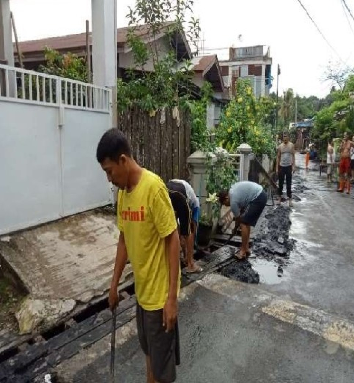 Kegiatan Gotong Royong RT 08