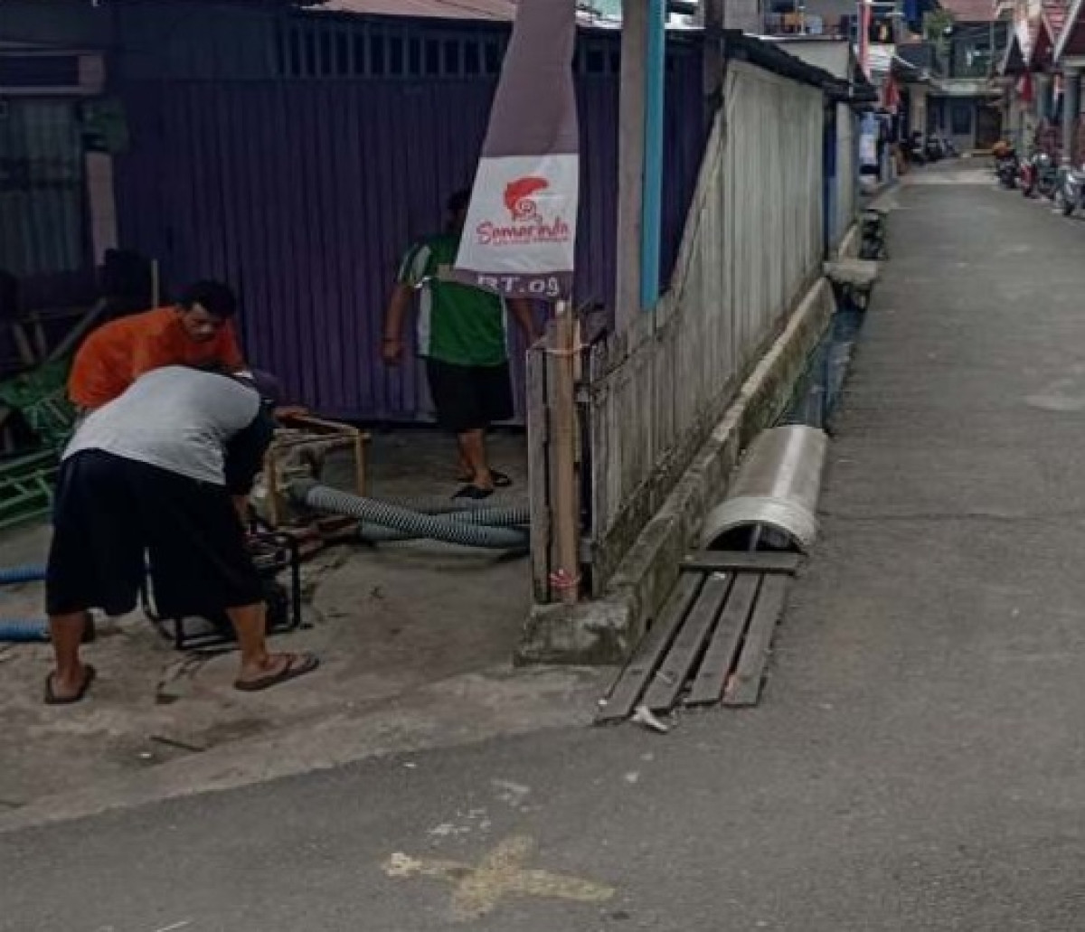 Kegiatan Gotong Royong RT. 09