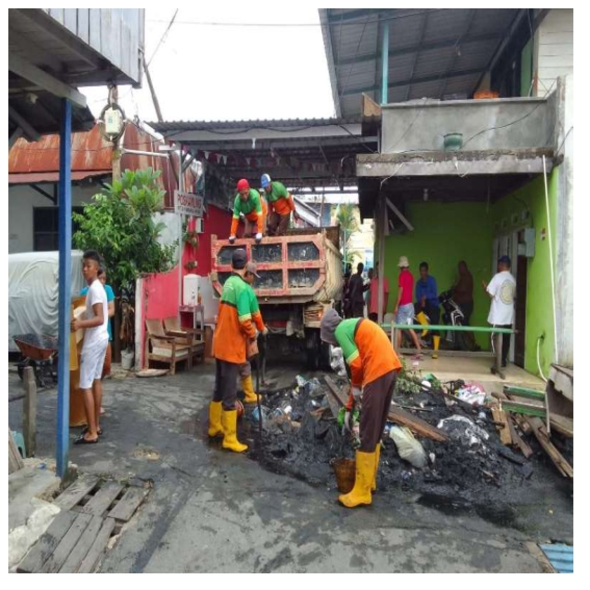Kegiatan Gotong Royong / Kerja Bakti RT. 10