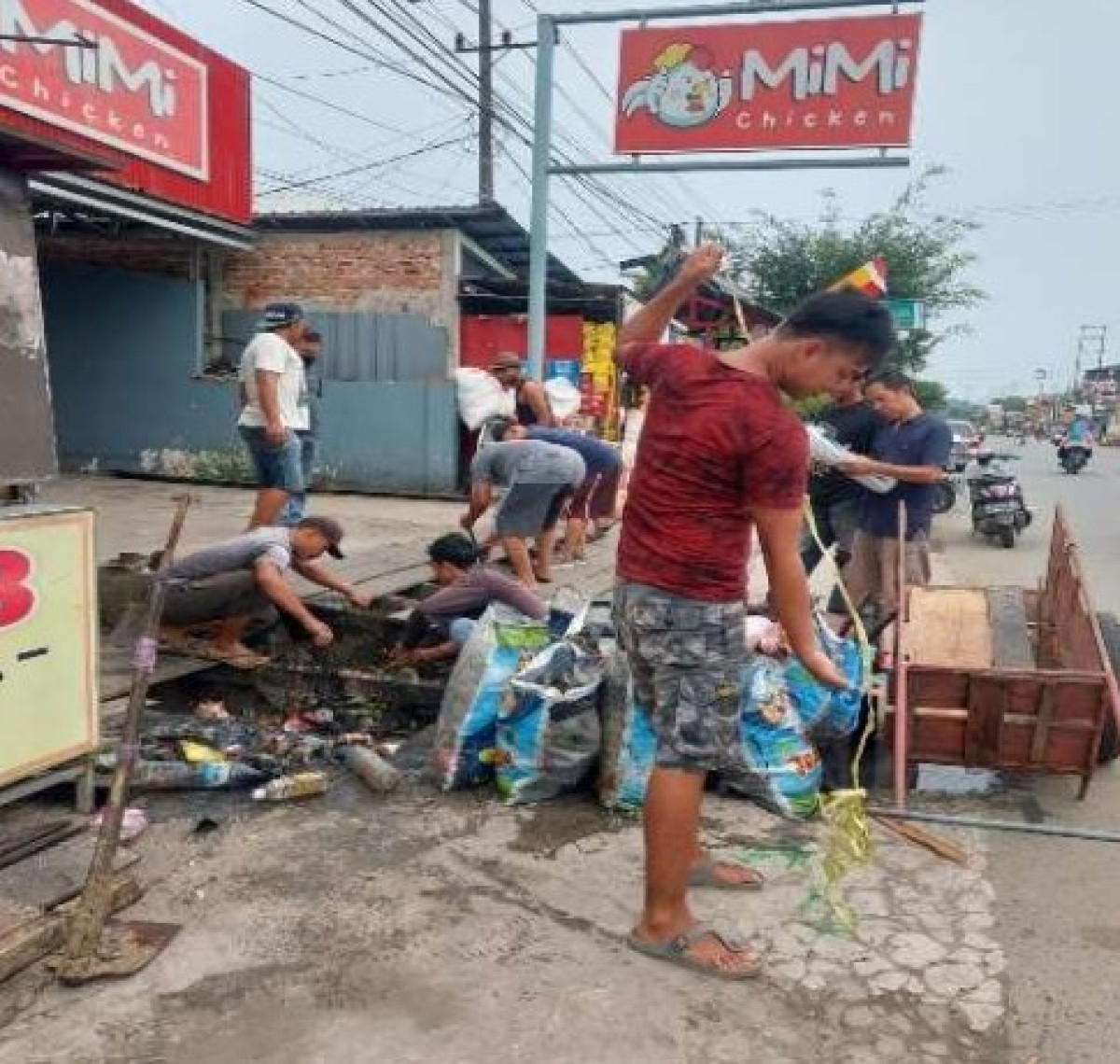 Kegiatan Gotong Royong RT. 12