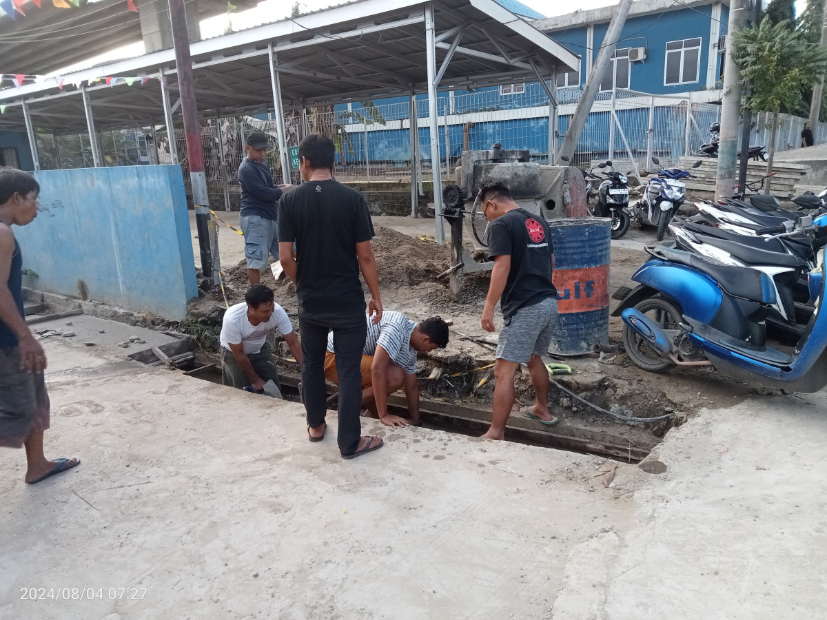 Kerja bakti RT 01
