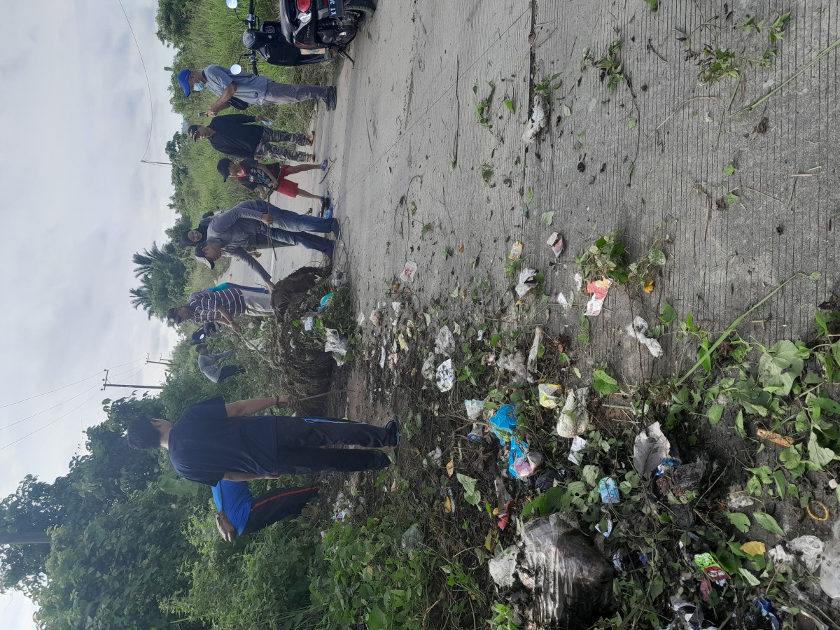 Kerja bakti jl. Peternakan rt. 08