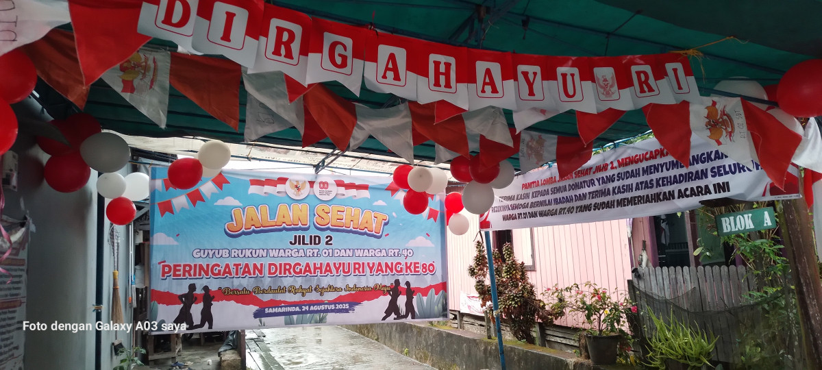 GR pasang tenda dan panggung
