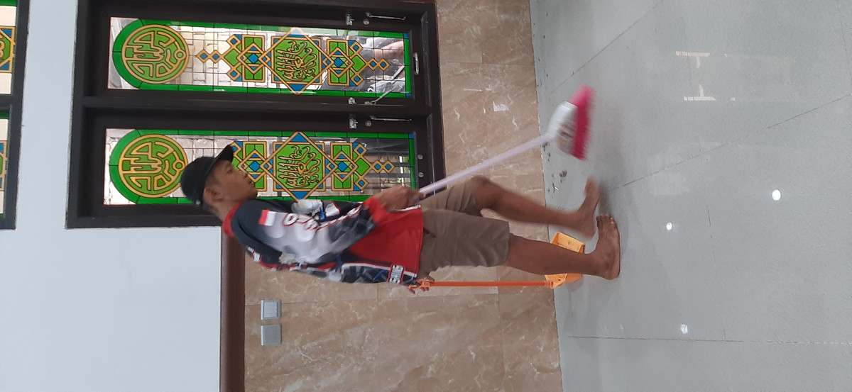 Gotong Royong Langgar