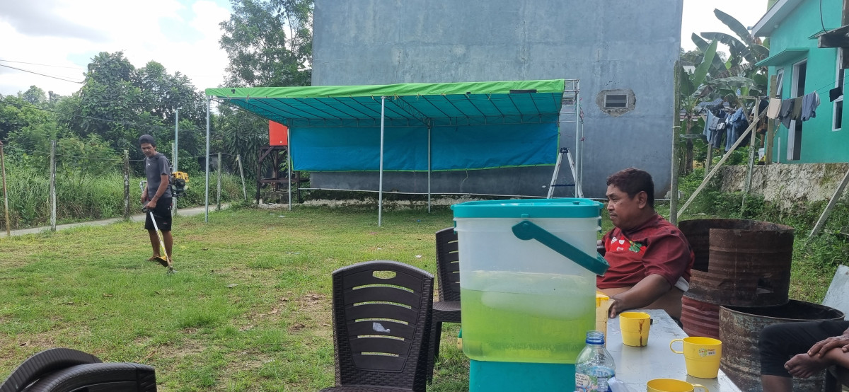 Pembersihan lapangan blok h 1