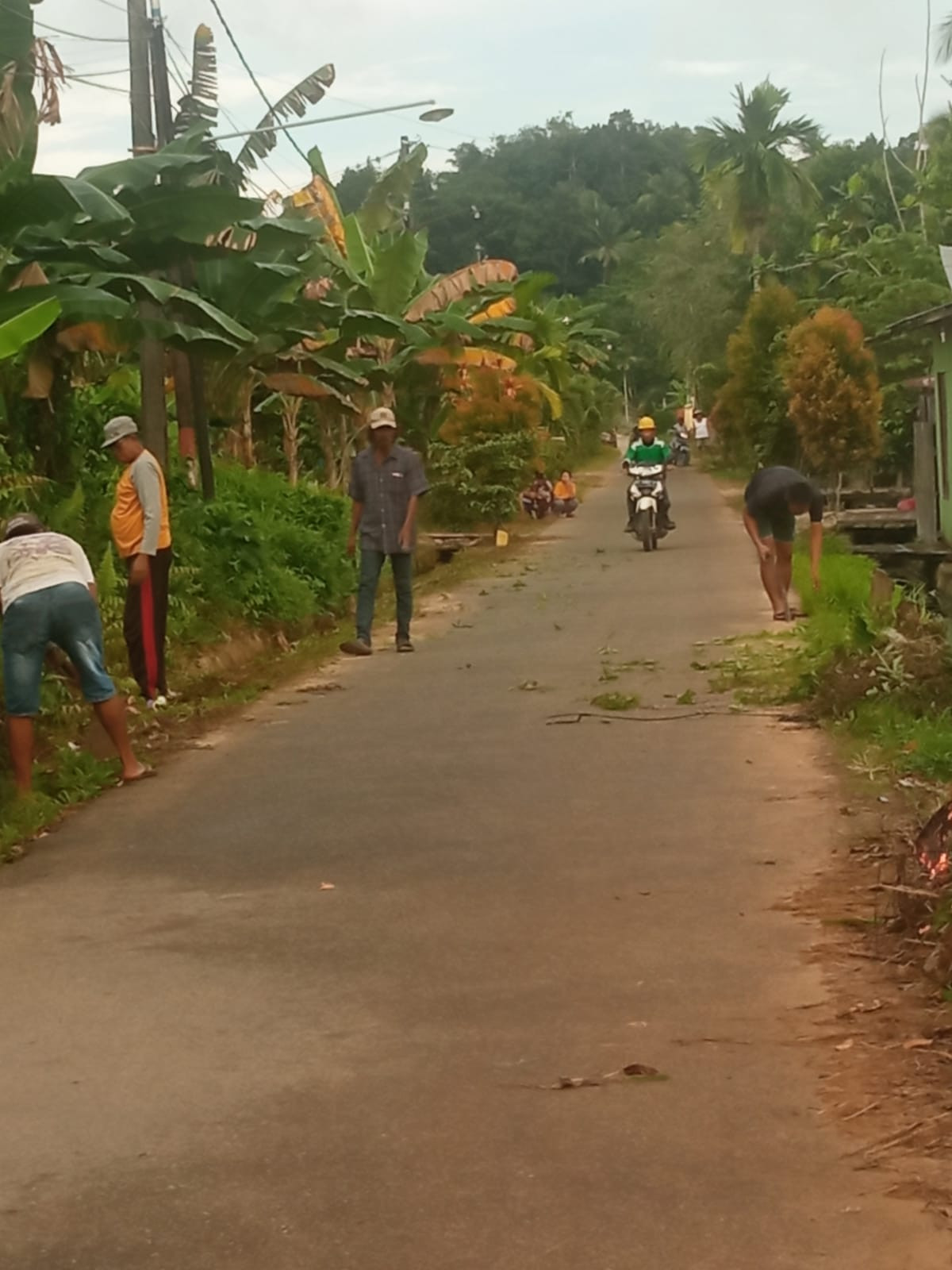 Gotong Royong Rutin