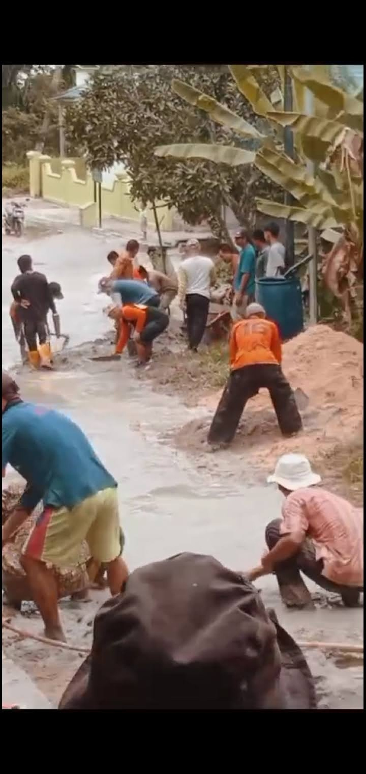 Jalan Sukorejo RT 08 Makroman