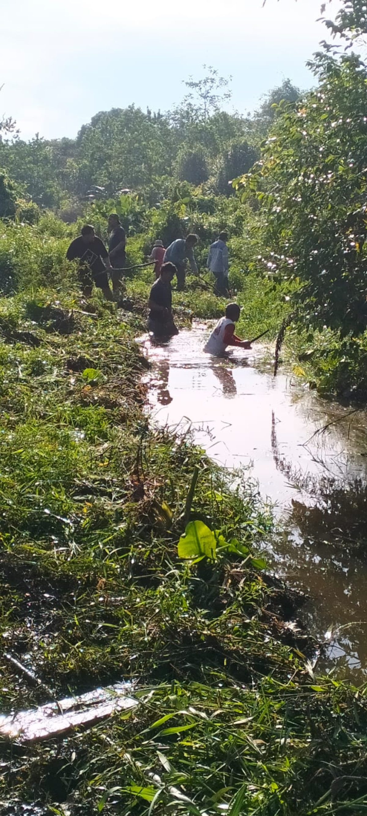 gotong royong rutin
