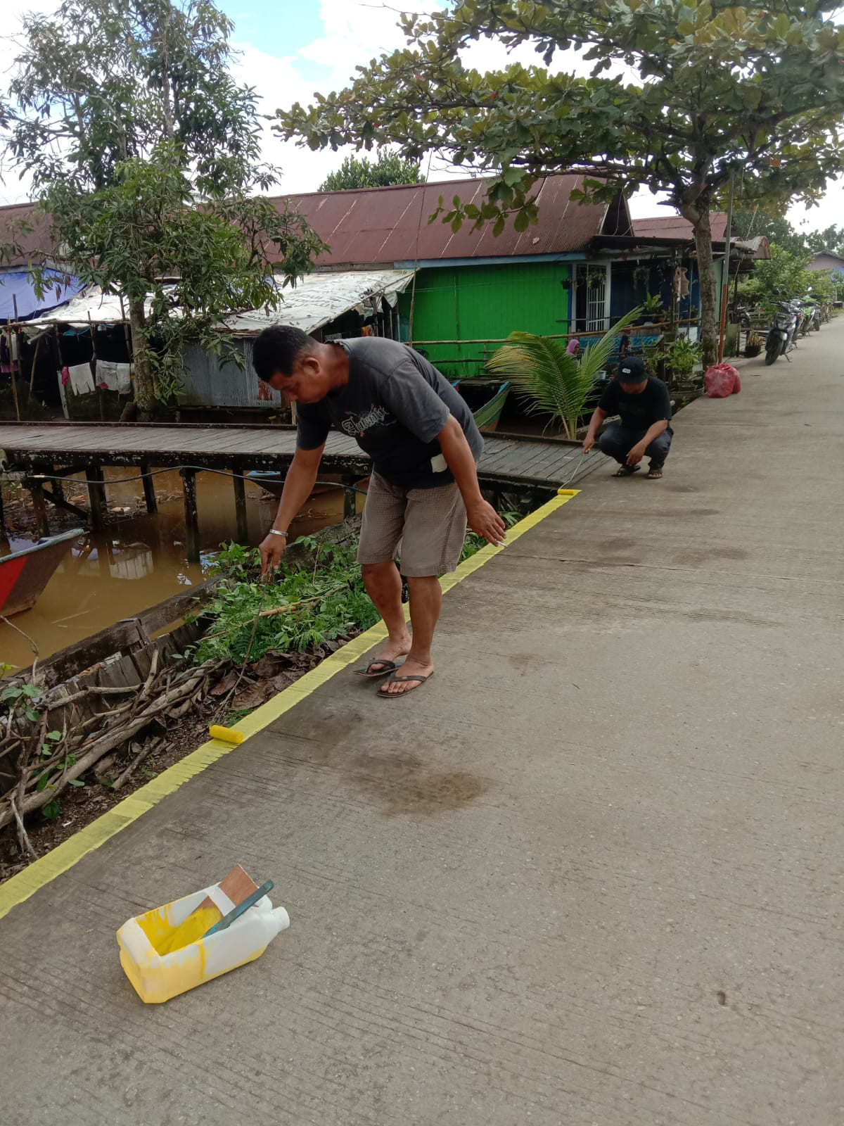 Gotong RoyongPengecetan Jalan Pelabuhan