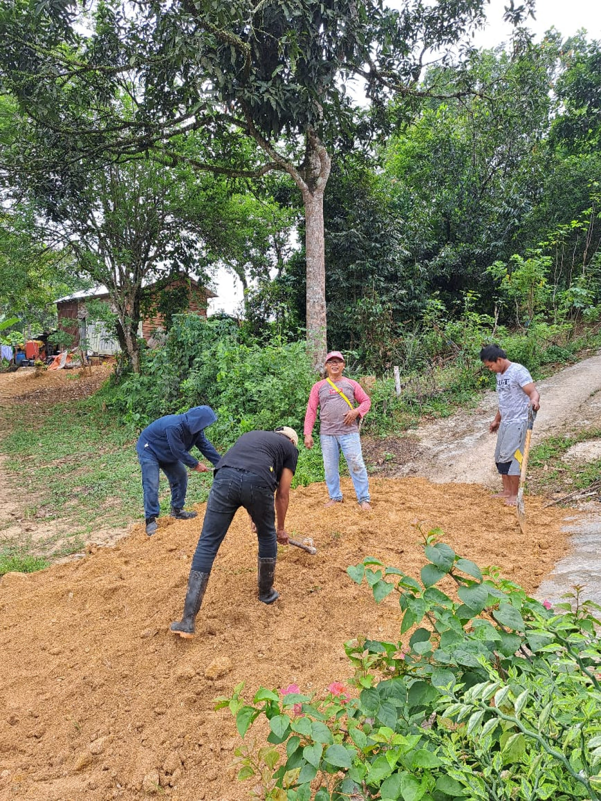 gotong royong rt 06