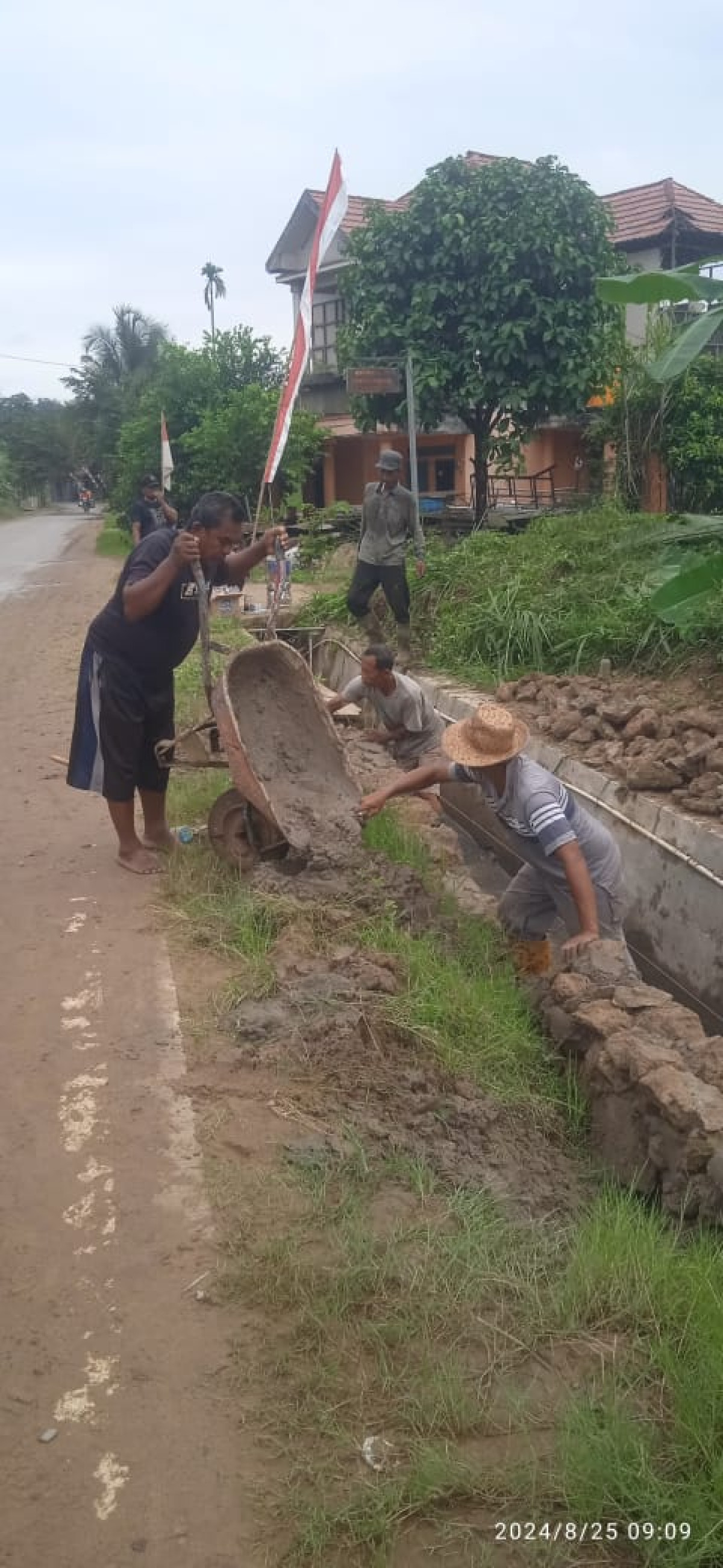 gotong royong rt 09